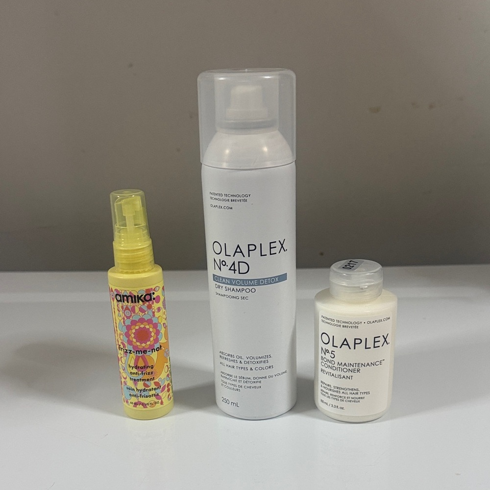 OLAPLEX No.4D Dry Shampoo and No.5 Conditioner Set